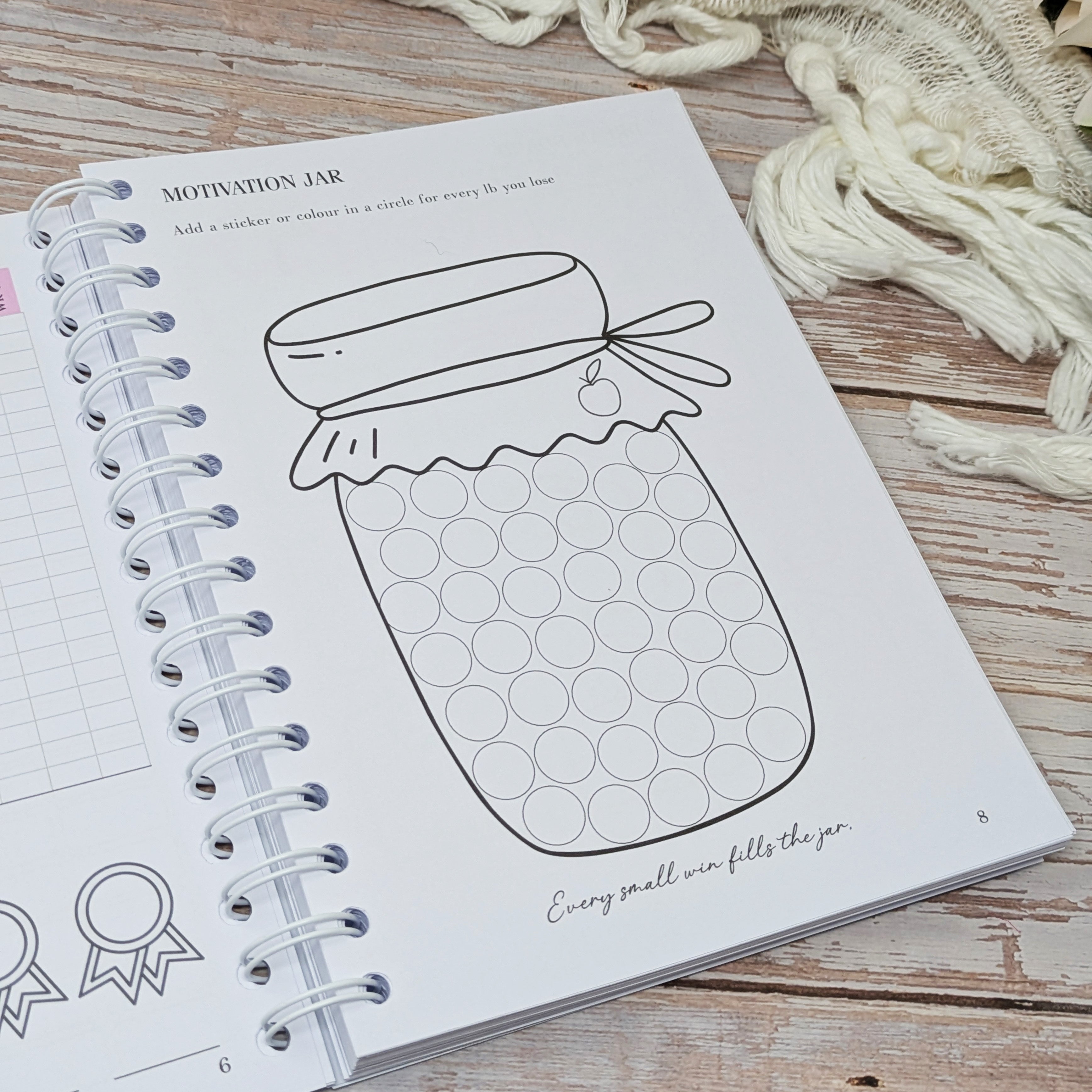 12 Week Food Diary - Linen ( Premium Hardback with Stickers, Pocket & bookmark)